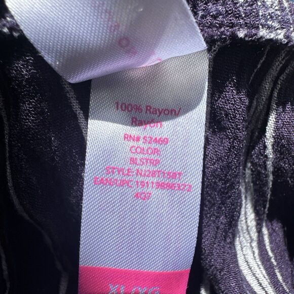 No Boundaries Jumpsuit Halter Women's XL (15-17) Blue Striped - Picture 10 of 10